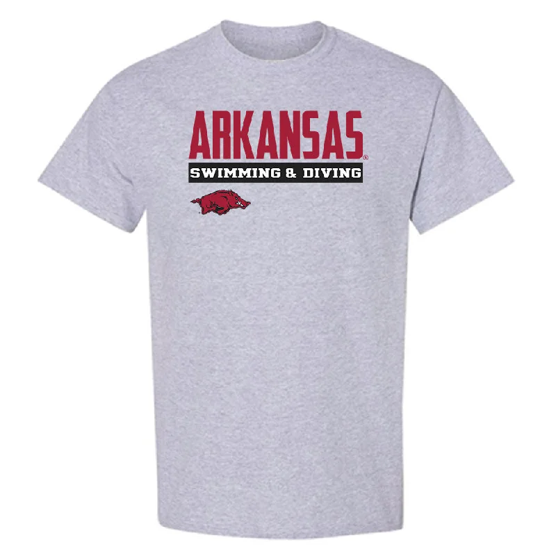 Arkansas - NCAA Women's Swimming & Diving : Holly Robinson - Classic Fashion Shersey T-Shirt