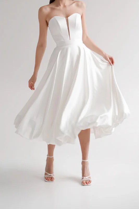Minimalist A-line Wedding Gown with Midi-length Skirt denim skirt classic