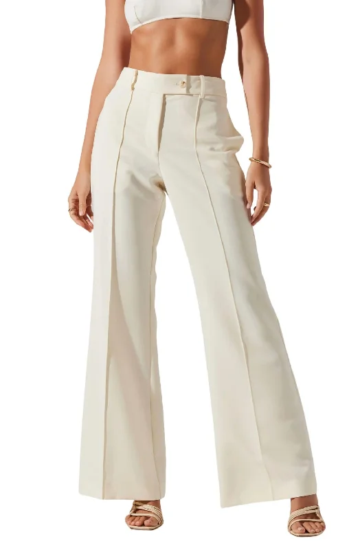 Chaser Pants In Cream Comfortable Cargo Pants