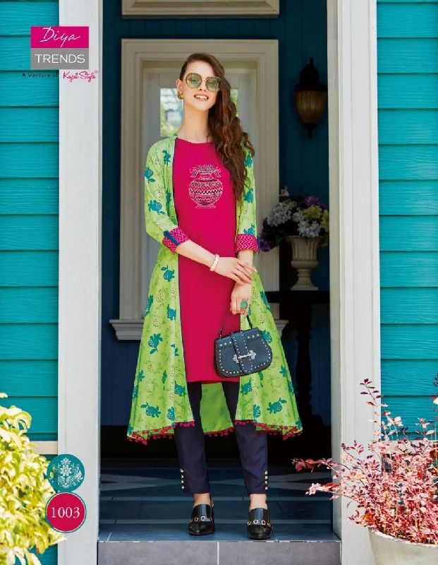 1003 Globus City Rayon Kurti with Rayon Print Shrug and Pant Elegant High-Waist Pants