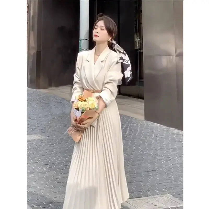 Women New Chic Original Temperament Notched Collar Big Lapel Solid Color Twill Long Sleeve Pleated Dress L S5032860 Tunics Yoga stretchy