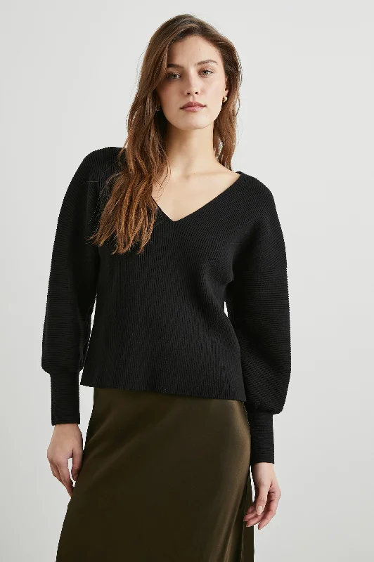 ALONDRA SWEATER - BLACK Slim Fit Regular Fit Oversized