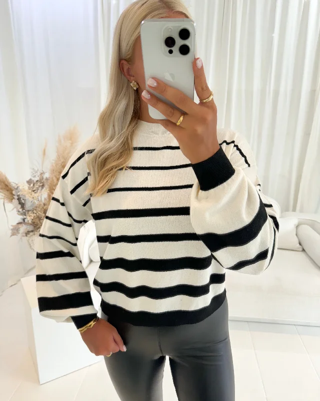 Vero Moda strik rain ls o-neck pullover birch/w. black One Shoulder Top