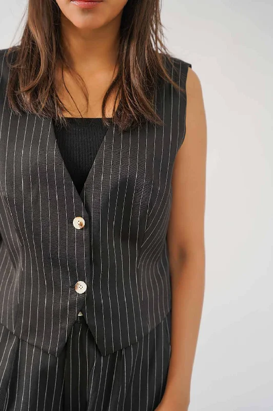 SHORT PINSTRIPE WAISTCOAT